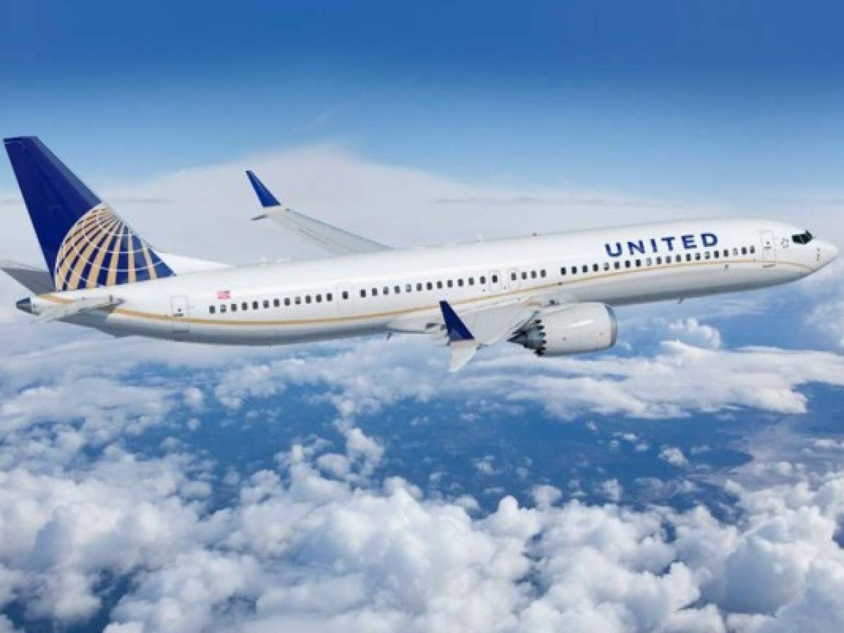 United Airlines quiere incorporar a brasileña Azul a su alianza con Avianca y Copa