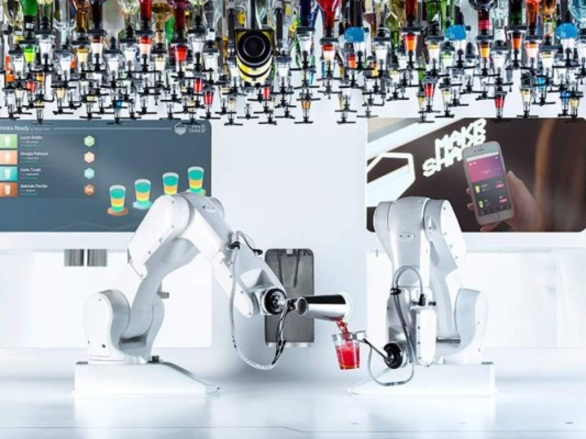 Adiós al barman: los robots pronto podrían armar su bebida