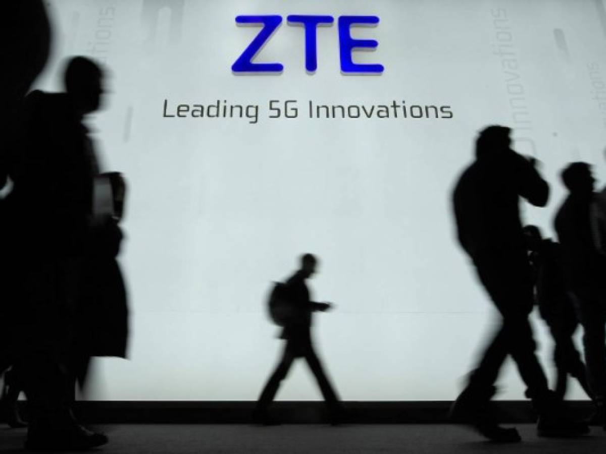 ZTE pierde US$3.000 millones en valor de mercado