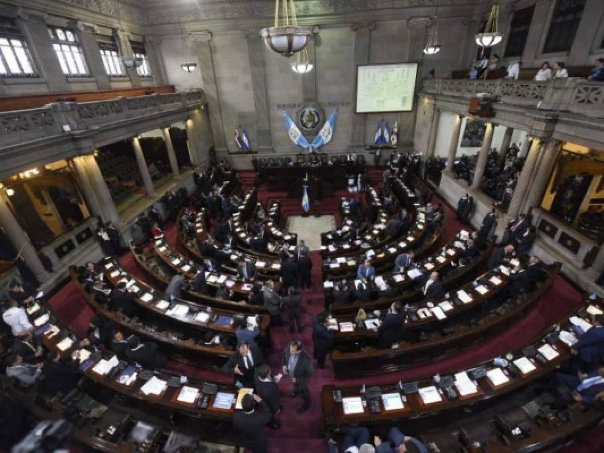 Guatemala: Congreso vuelve a proteger a Jimmy Morales