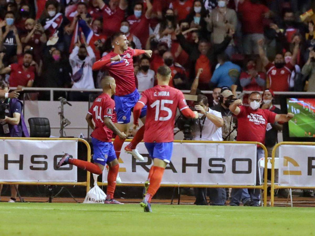 Costa Rica va a repechaje y avanza a Qatar