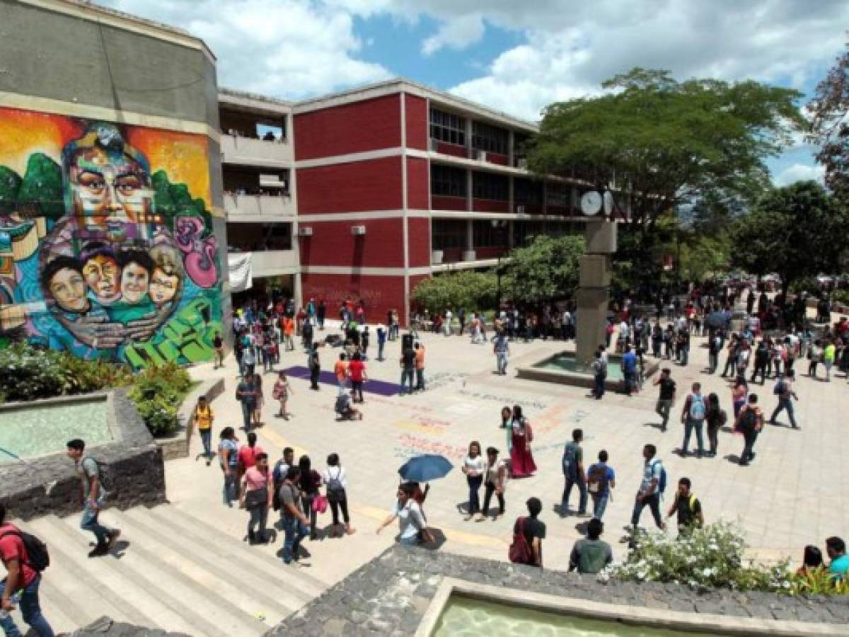 Estudiantes piden diálogo para superar crisis en la UNAH