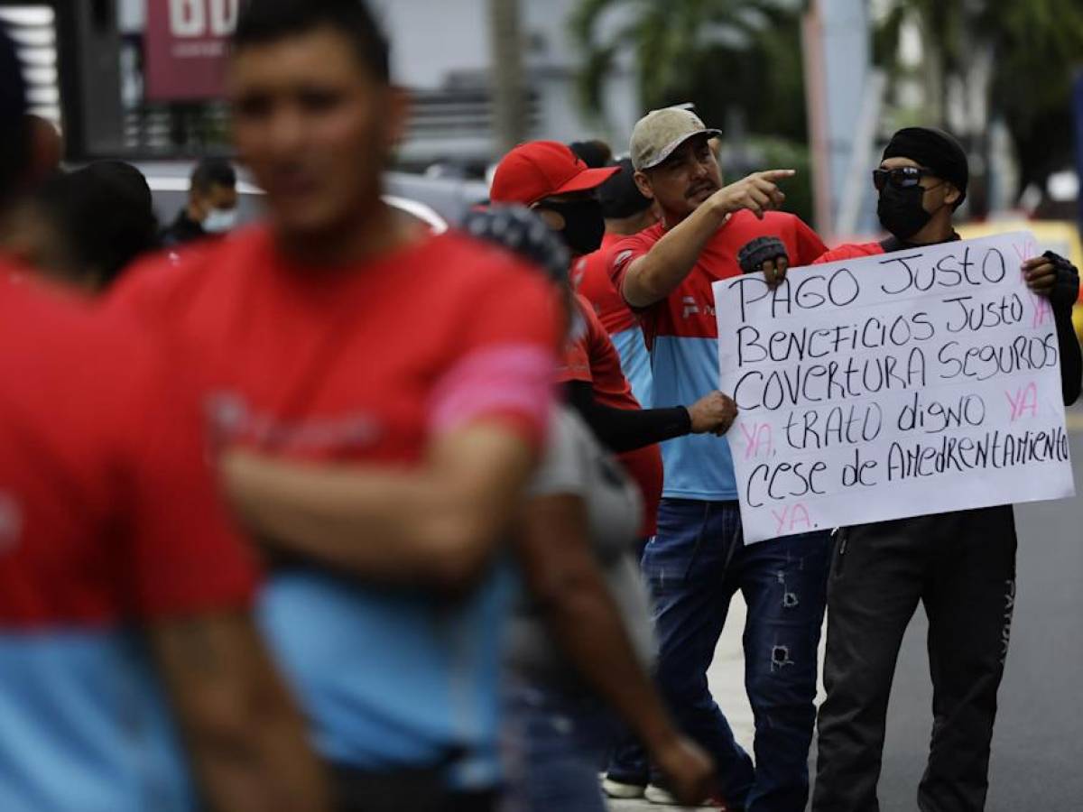 Repartidores de PedidosYa, en paro por mejores condiciones laborales en Panamá