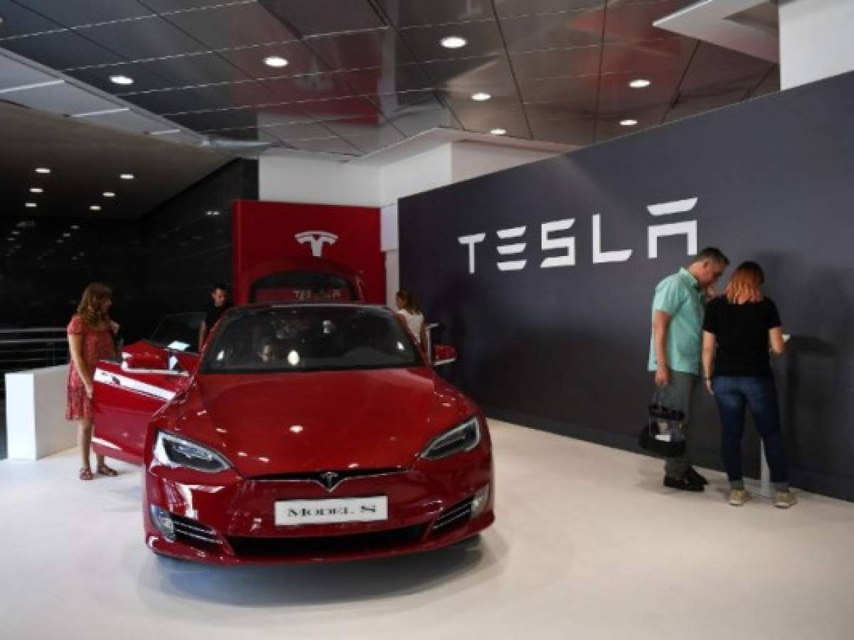 Tesla eleva su entrega de autos mientras caen las ventas de los demás fabricantes en EEUU