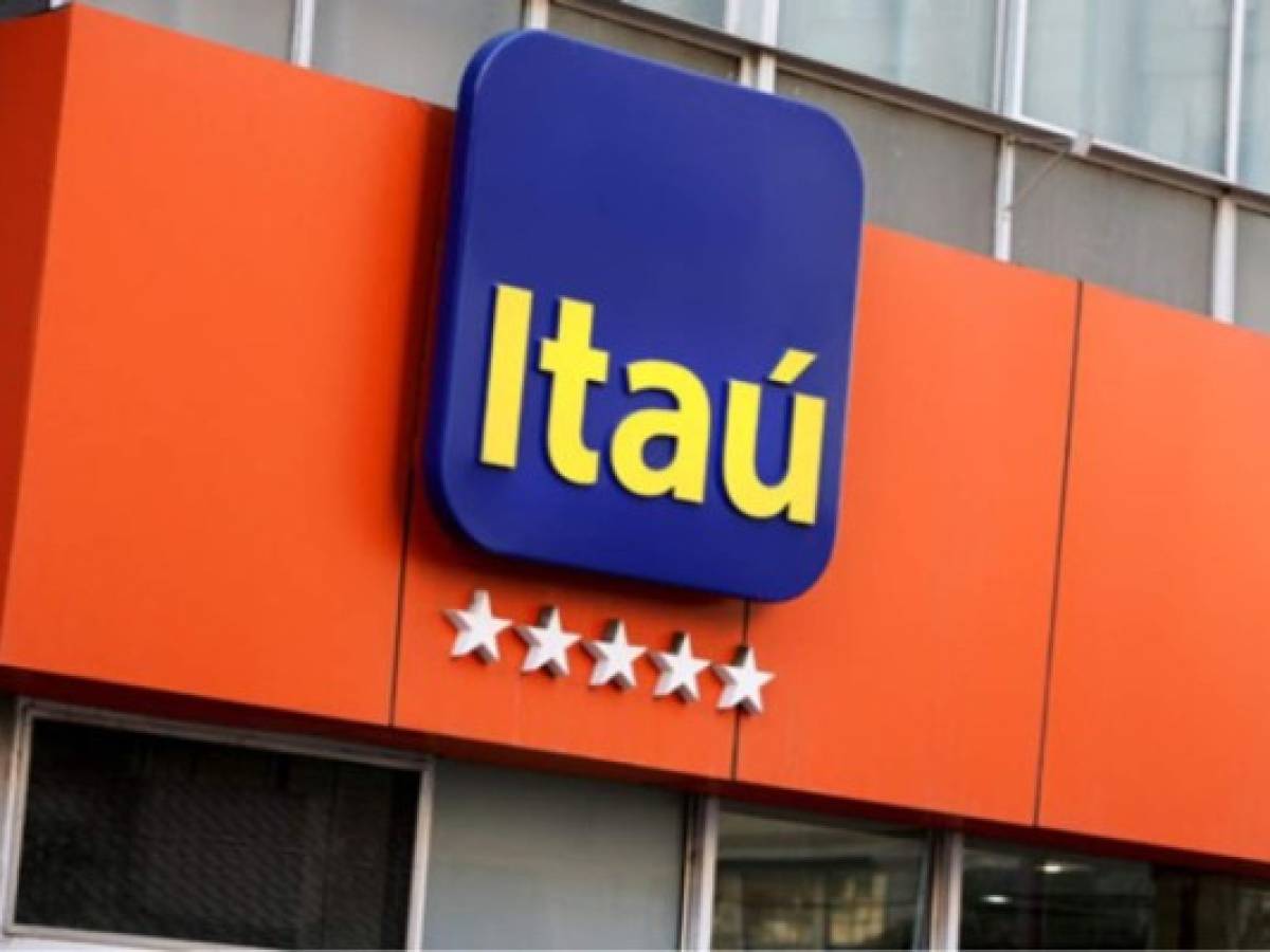 Policía de Brasil allana las oficinas de Banco Itaú por corrupción