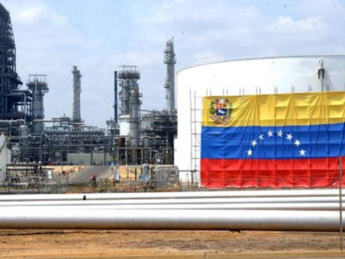 Alarmas prendidas por precios del petróleo venezolano