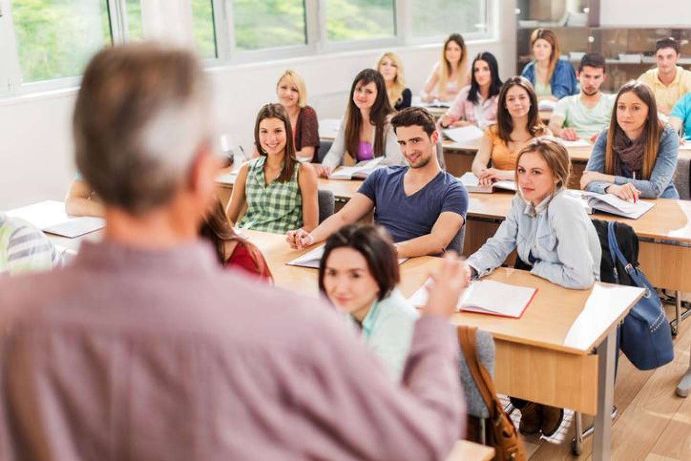 Mayoría de hondureños estudian Informática y Finanzas, pero hay poco empleo