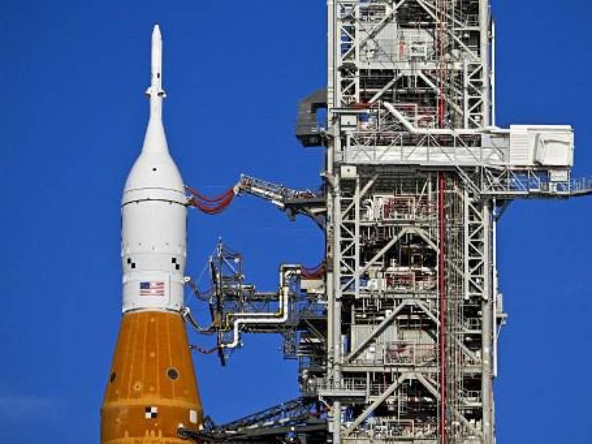NASA vuelve a posponer el lanzamiento de su nuevo cohete a la Luna