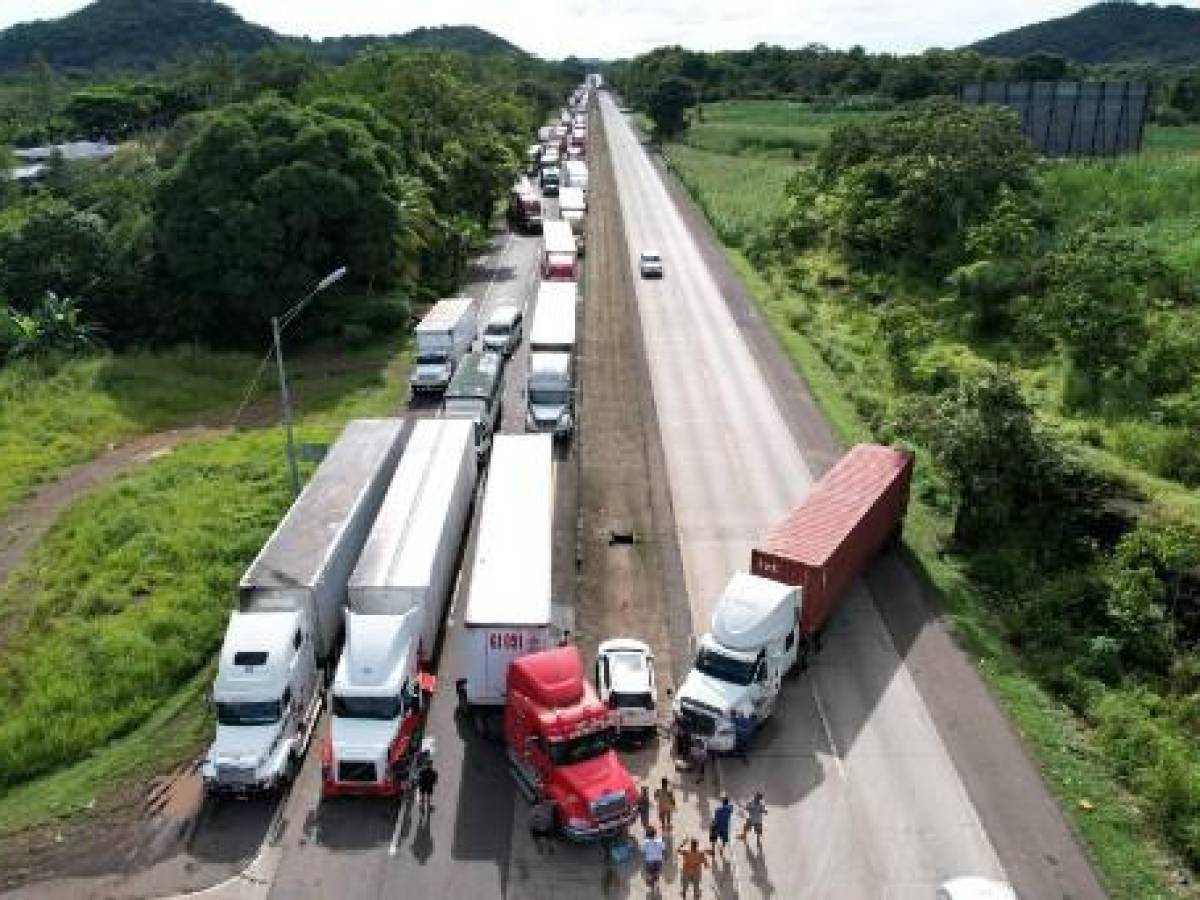 Panamá: Liberan vías bloquedas tras acuerdo entre manifestantes y gobierno