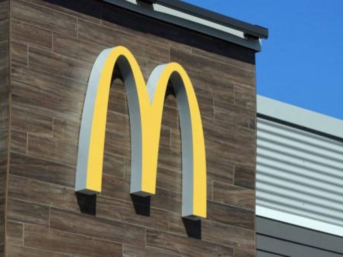 Admiten demanda por discriminación publicitaria contra McDonald’s