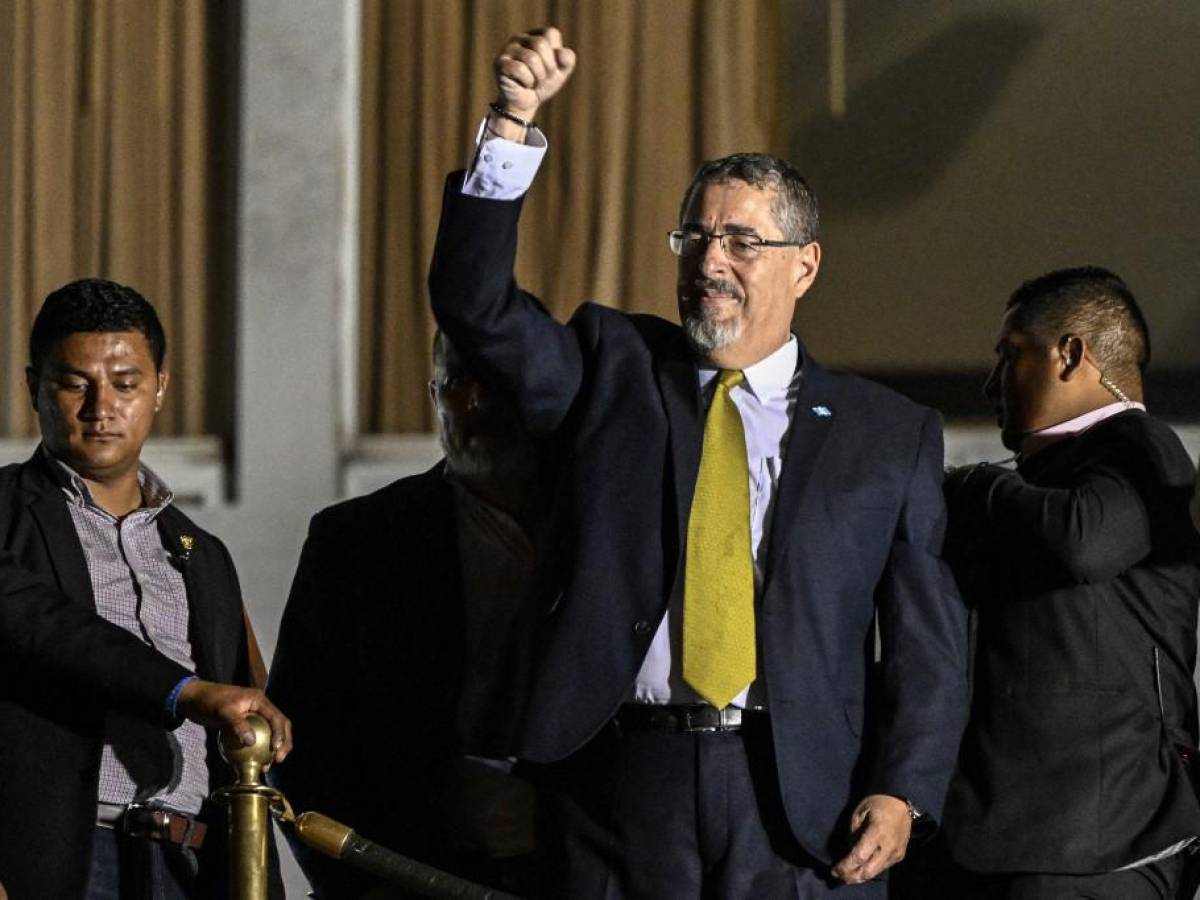 Bernardo Arévalo promete la primavera democrática para Guatemala