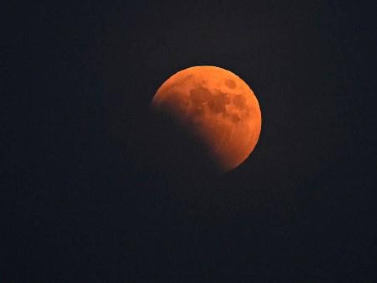 Así se vio el eclipse lunar total del 8 de noviembre