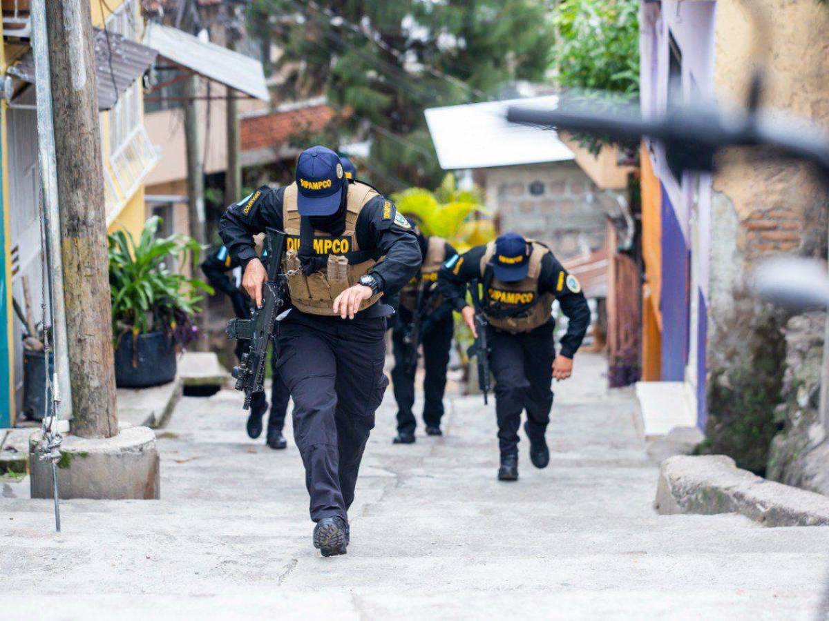 Policía aplica régimen de excepción en las principales ciudades de Honduras