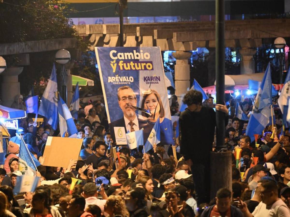 Bernardo Arévalo: inicia el gobierno de la Primavera