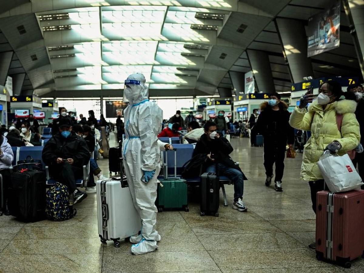 EEUU considera restringir entrada de viajeros procedentes de China por covid