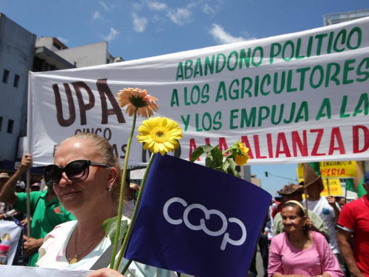 Agricultores protestan en Costa Rica contra la posibilidad de unirse a Alianza del Pacífico