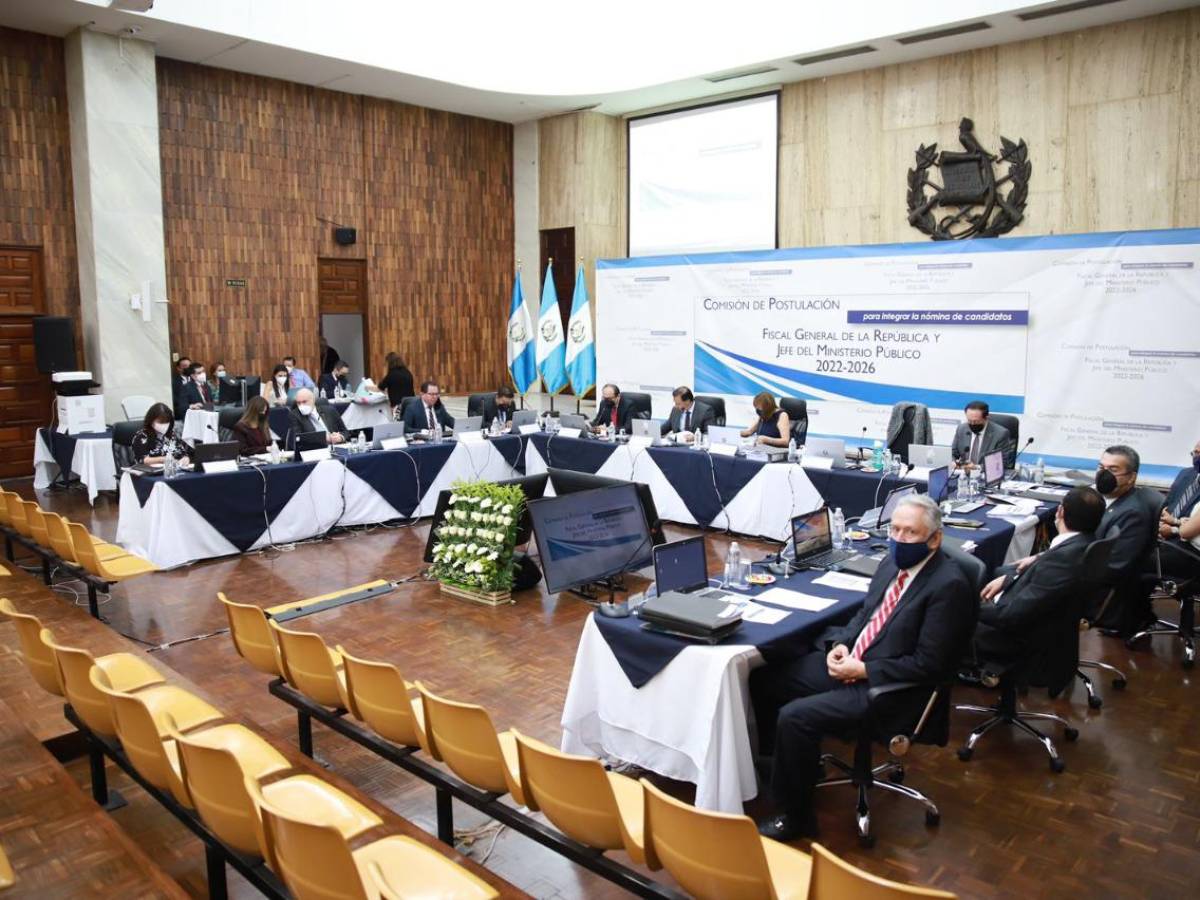 Guatemala: Comisión de Postulación entrega nómina de Fiscal General a la Presidencia