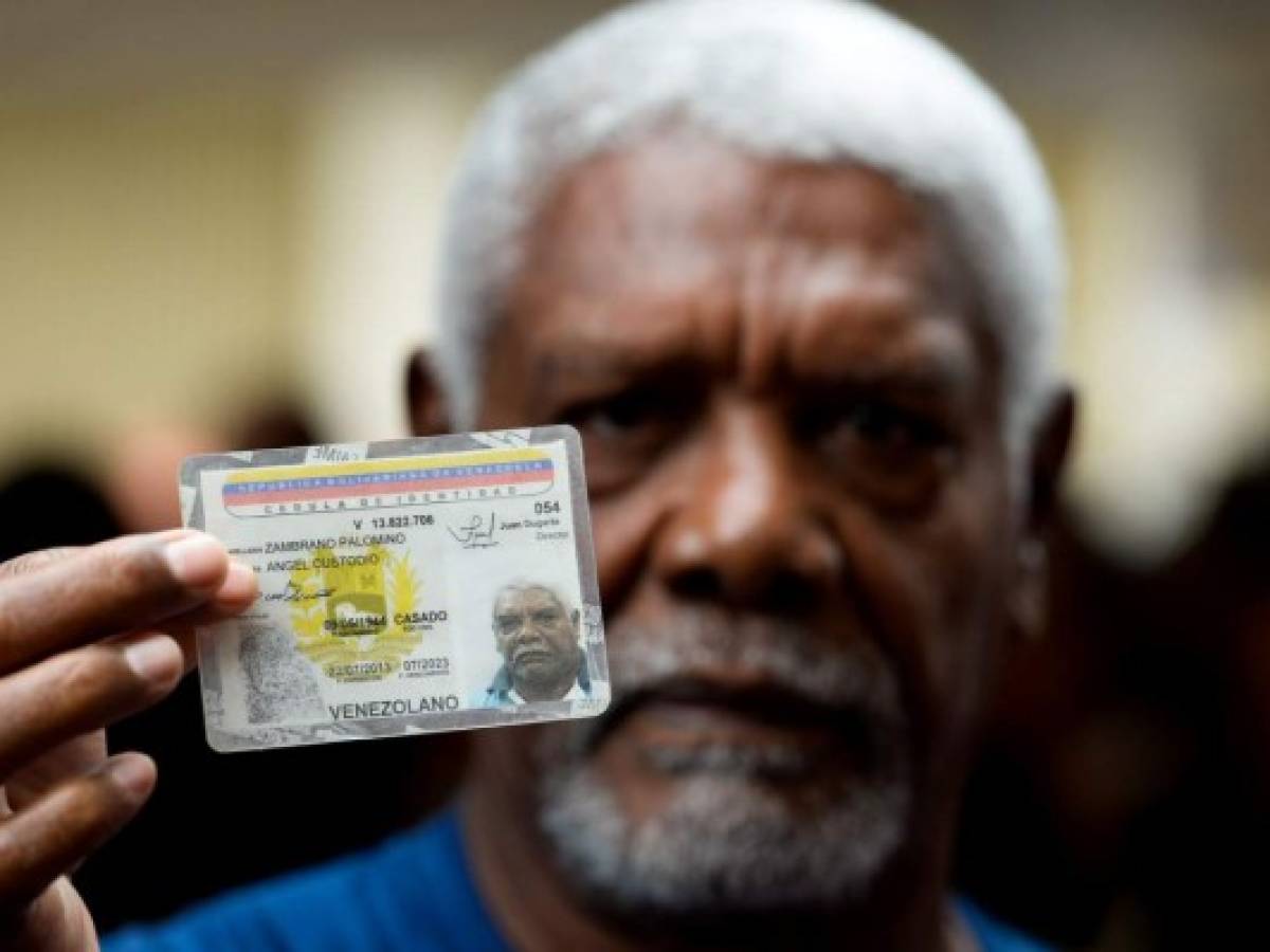 Oposición arranca una etapa crucial para referendo contra Maduro