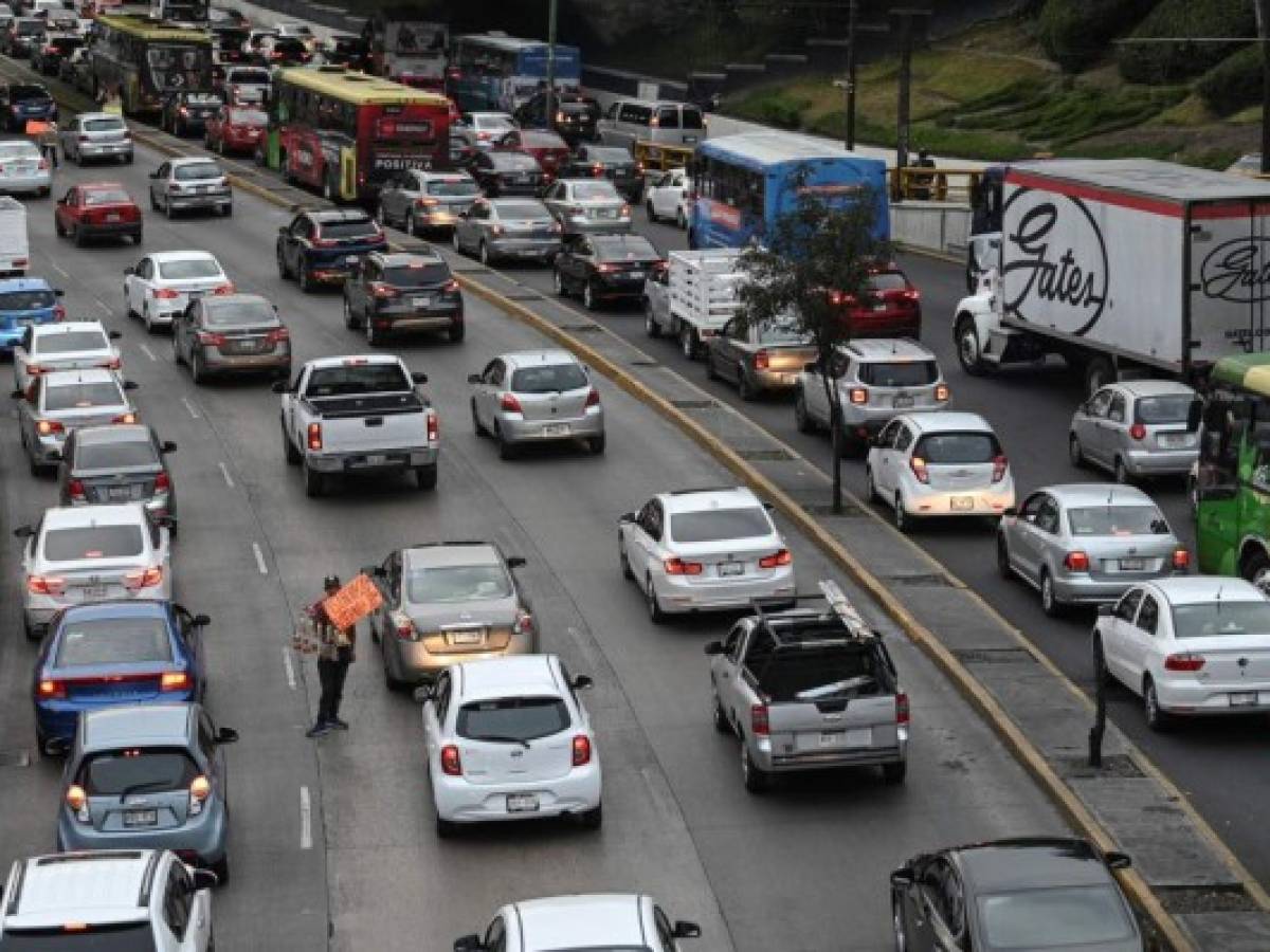 México: Auto compartido, tendencia que busca controlar el tráfico