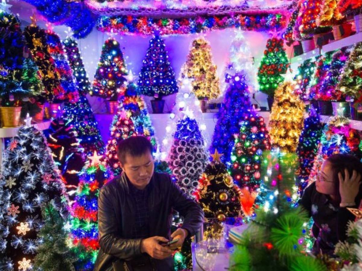 Guerra comercial de Trump no afecta a Yiwu, la ciudad china que 'fabrica' la Navidad
