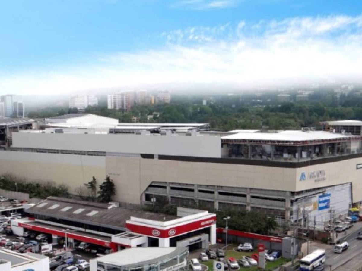 Abrió Arkadia Shopping, nuevo centro comercial en Guatemala