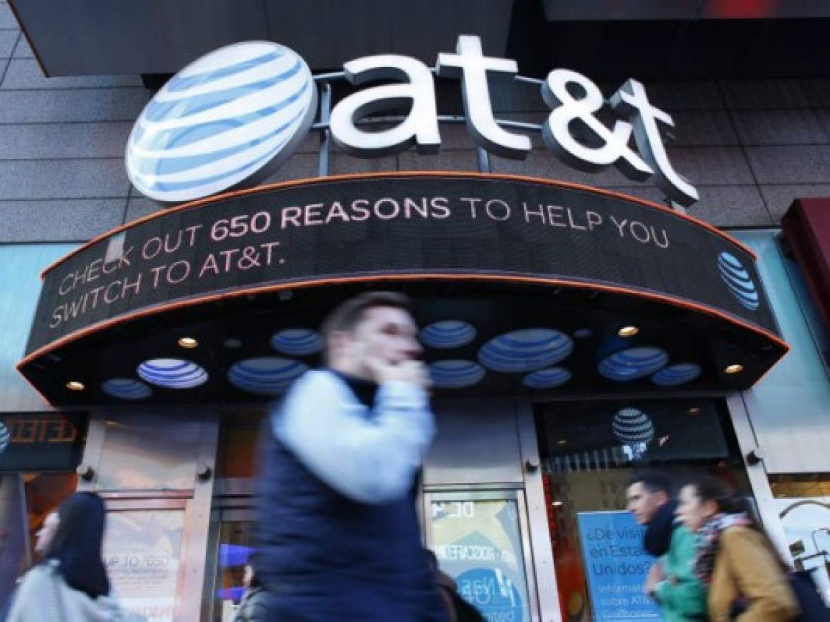 Las claves de apuesta de ATyT con la compra de Time Warner