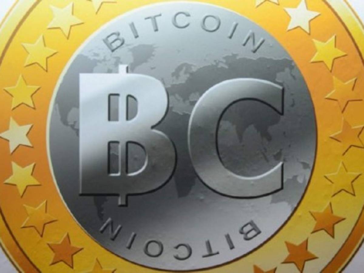 Millonario robo en plataforma de bitcoin asesta nuevo golpe a la divisa digital