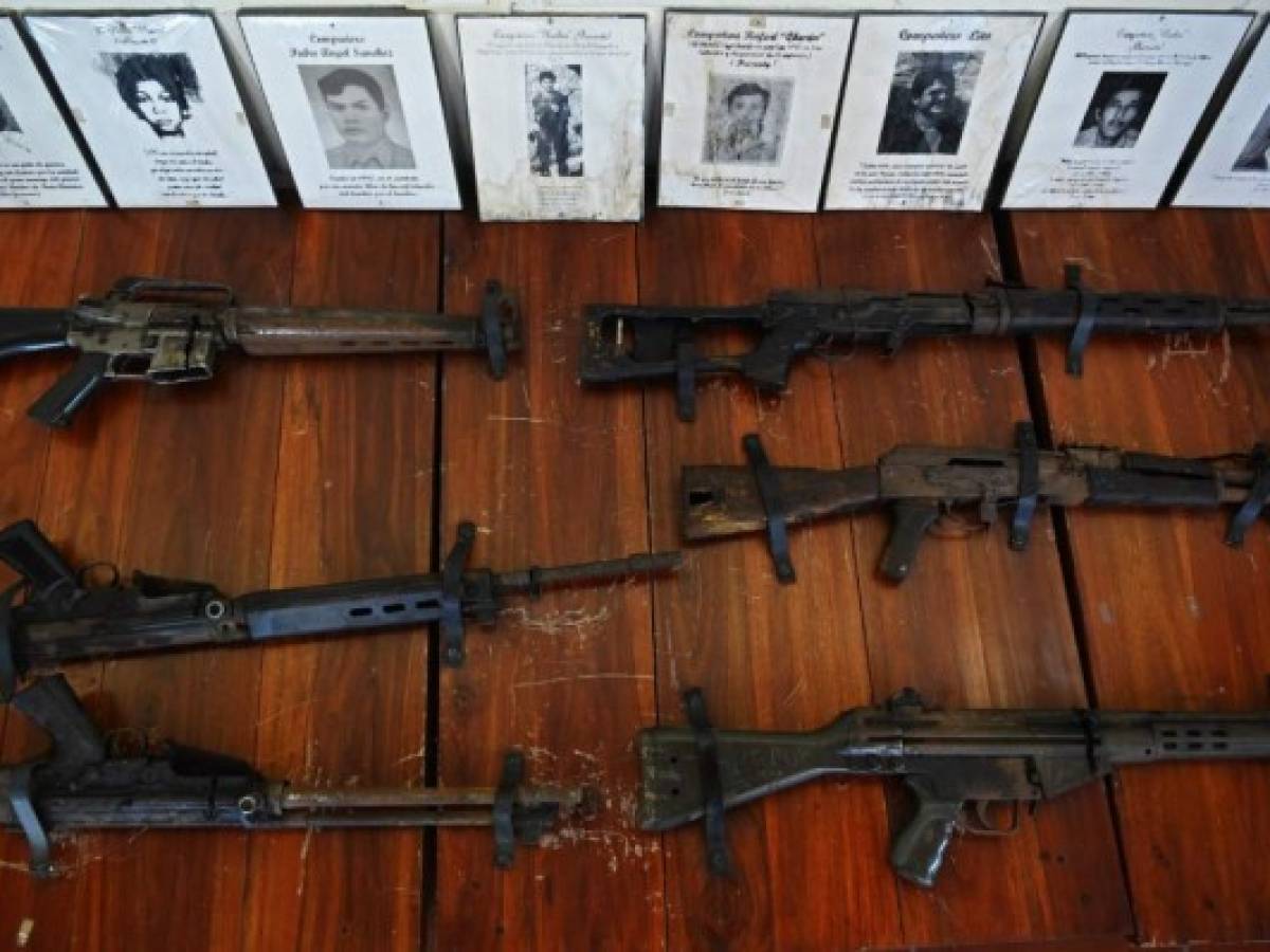 Organizaciones salvadoreñas piden al gobierno apertura de archivos de guerra