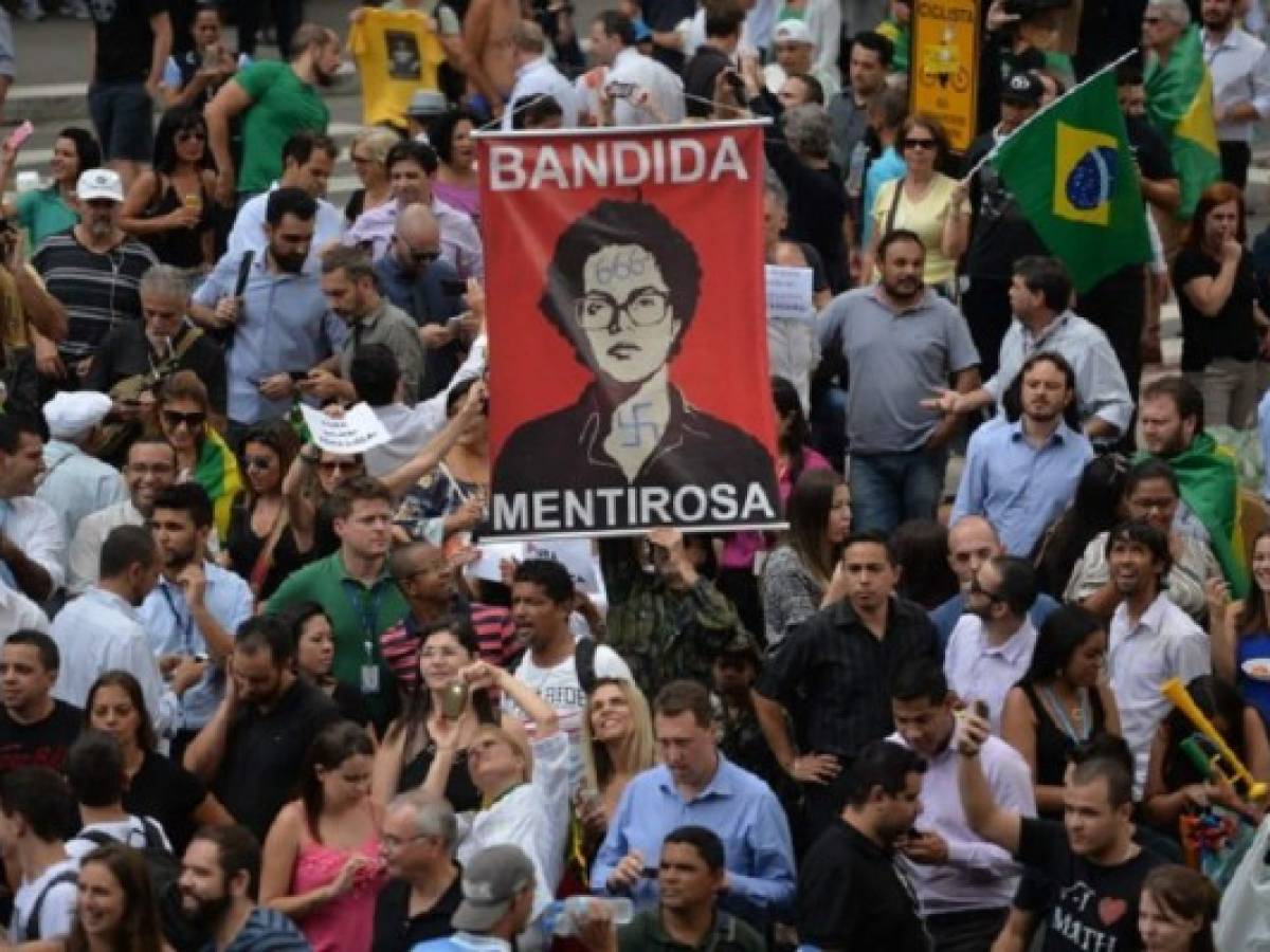 Un juez suspendió la jura de Lula como jefe de ministros de Rousseff