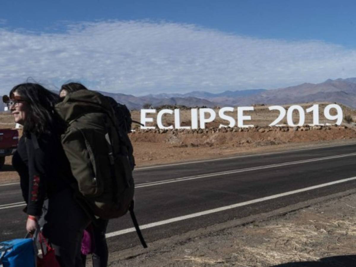 Chile se prepara para su fiesta astronómica con eclipse total de sol