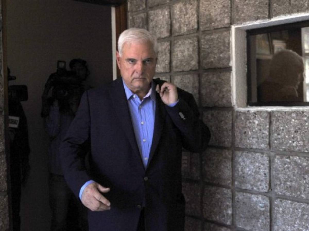 Panamá: piden a Interpol dar con paradero de ex presidente Martinelli