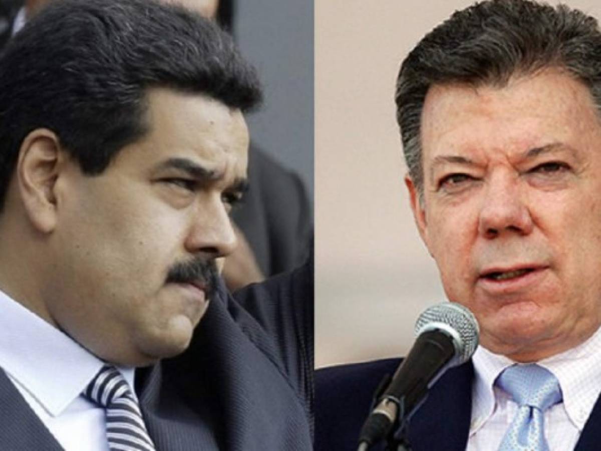 Santos y Maduro se ven las caras en Ecuador  