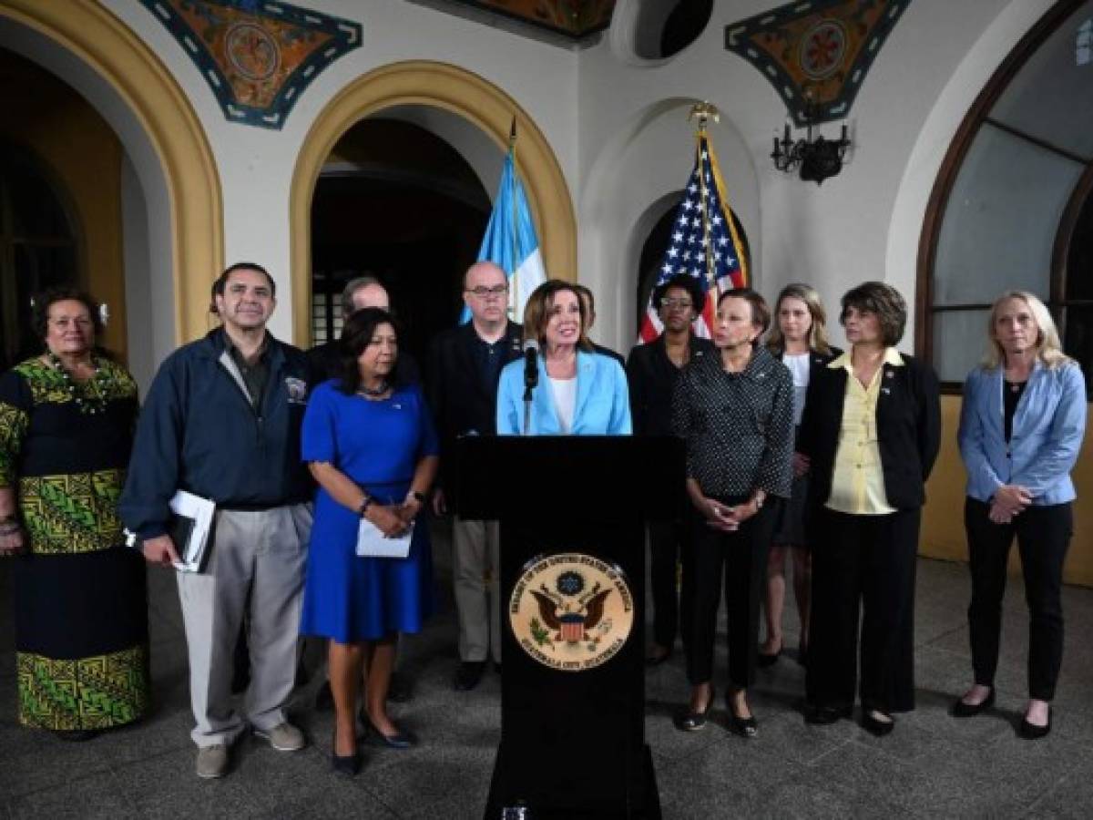 Presidenta de la Cámara de Representantes EEUU concluye visita en Guatemala y critica a Trump