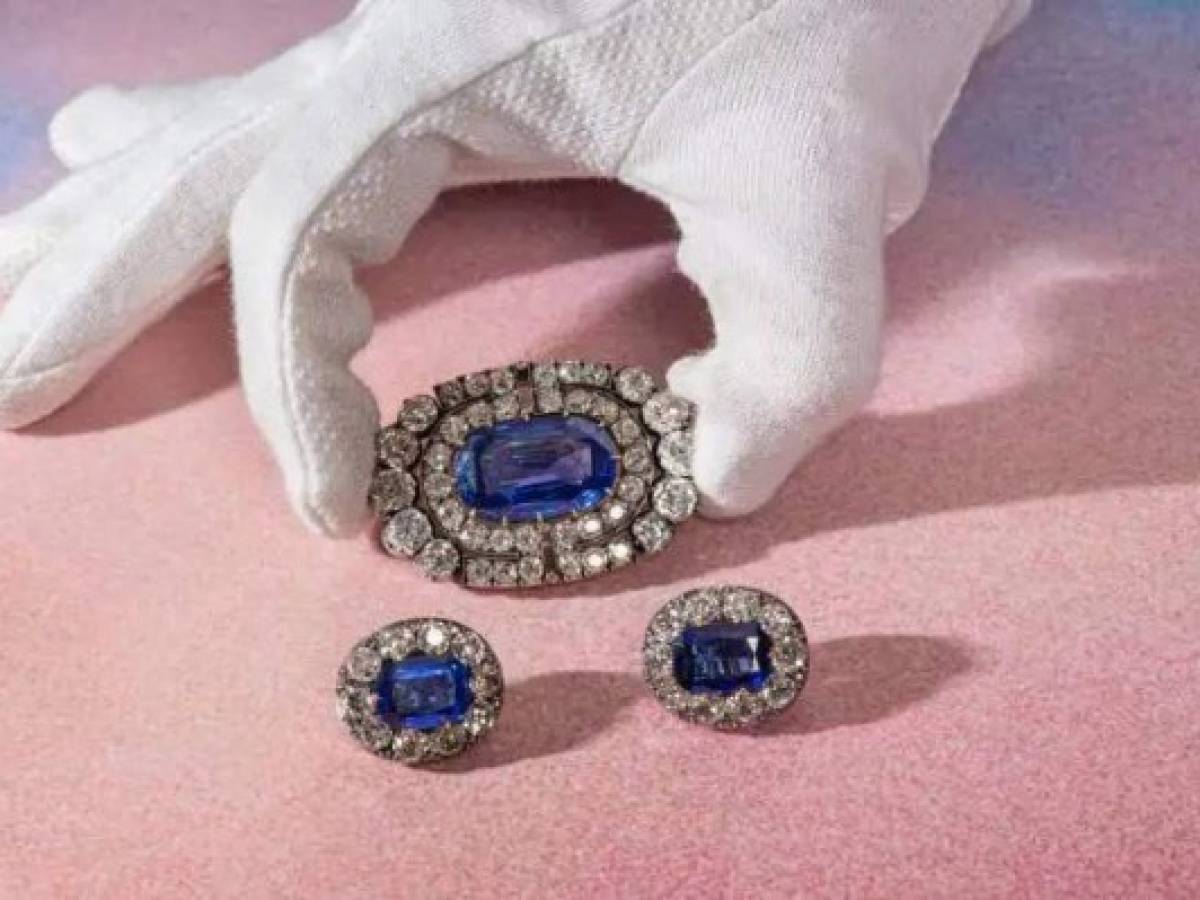 Joyas que pertenecieron a familia imperial rusa, vendidas por US$850.000 en subasta