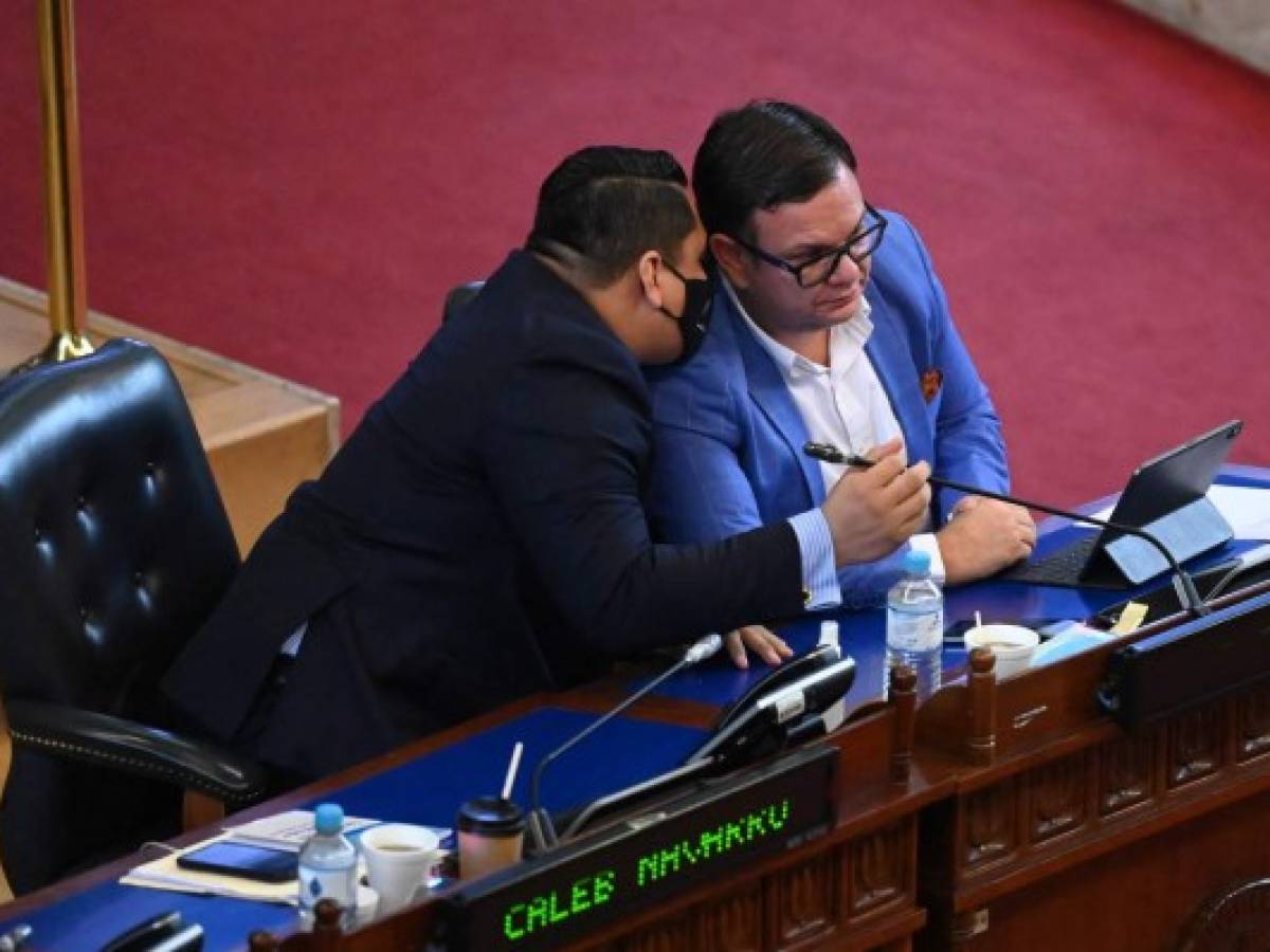 El Salvador: Congreso elimina estímulo fiscal a medios de comunicación escritos