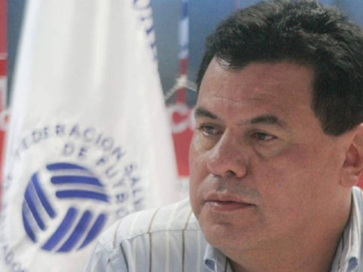 El Salvador tramita extradición de expresidente de fútbol salvadoreño por 'FIFAGate'