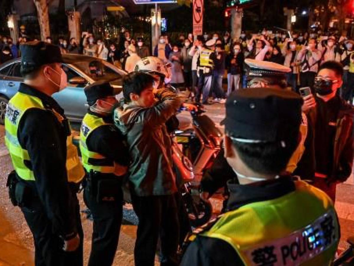 Protestas se multiplican en China contra la política de ‘cero covid’