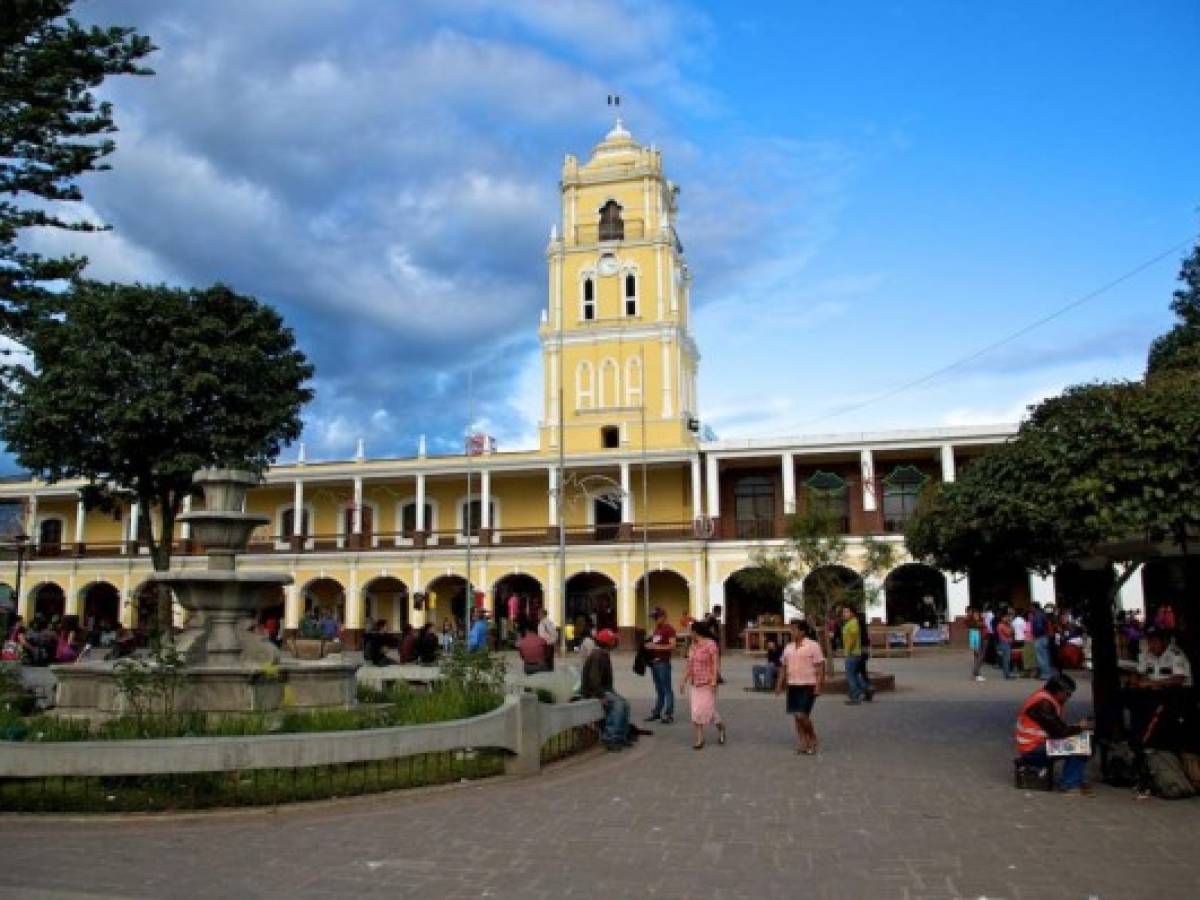 Guatemala: Mundo Maya opera el vuelo Ciudad de Guatemala - Huhuetenango