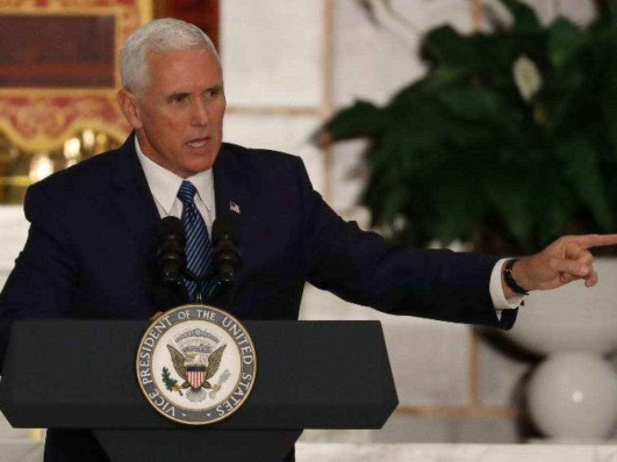 Mike Pence advierte a Maduro: no poner a prueba voluntad de EEUU