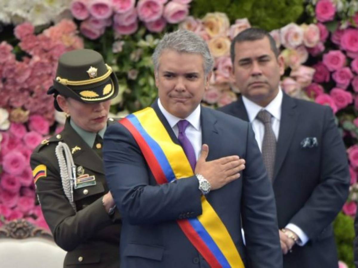 Nuevo presidente de Colombia con la mira puesta en política de paz y Maduro