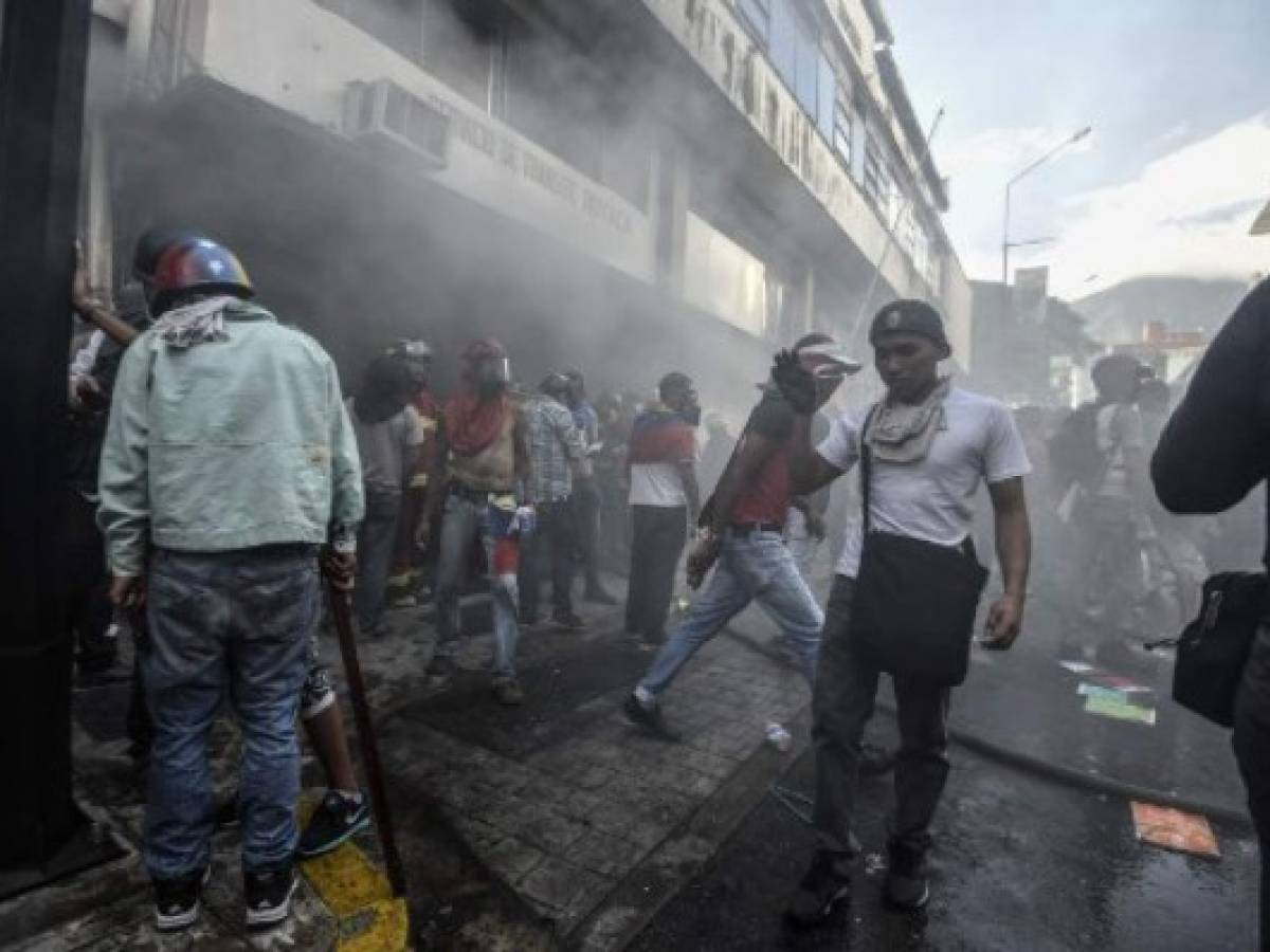 Violencia marca elección de la Constituyente: Nueve muertos
