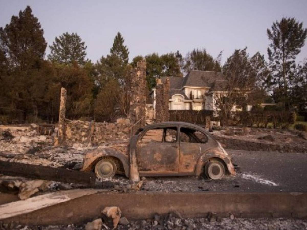 Suben a 40 los muertos por los incendios de California