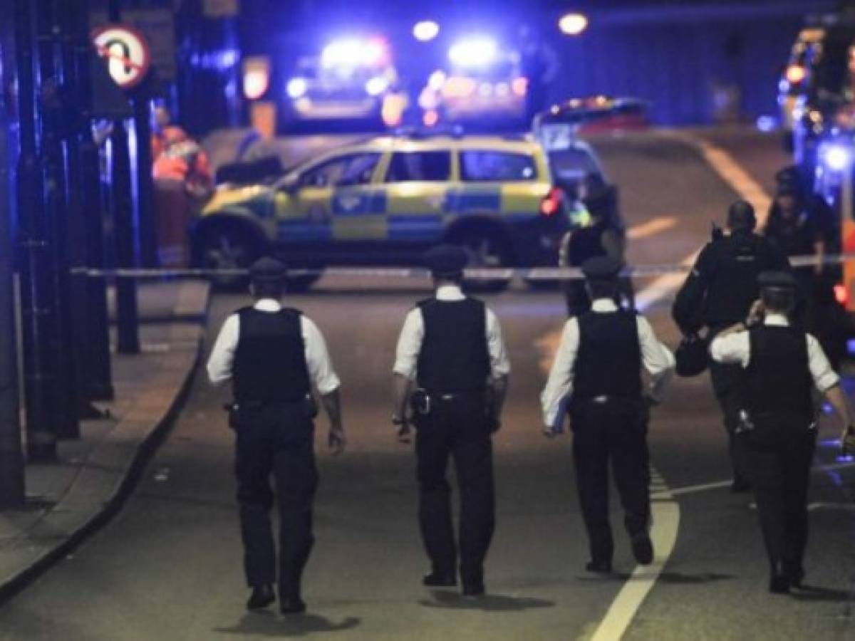 Theresa May: incidentes de Londres son 'potencial atentado terrorista'