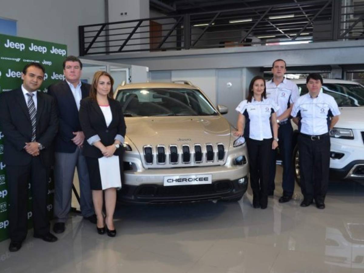 Nueva sala de ventas JEEP en Guatemala