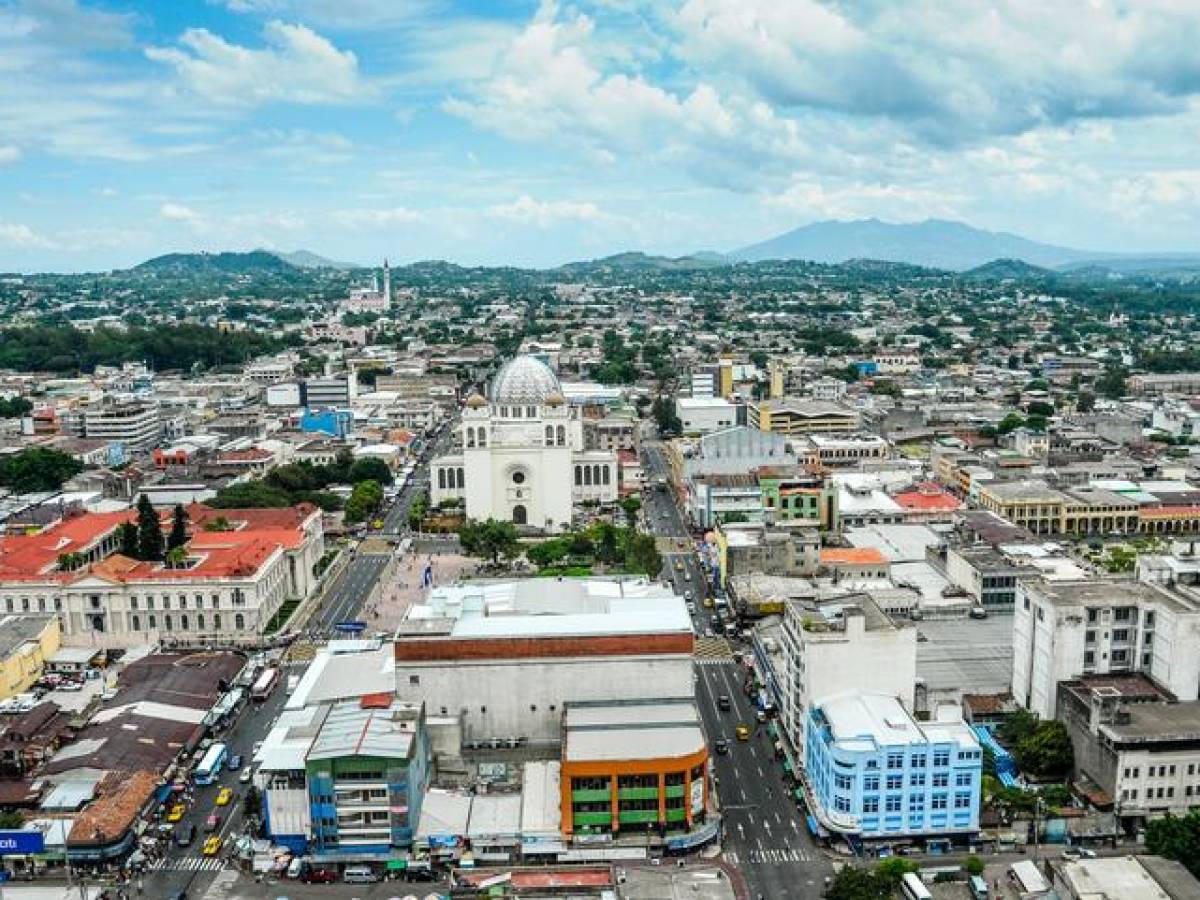 El Salvador: PIB creció 2,8 % en segundo trimestre