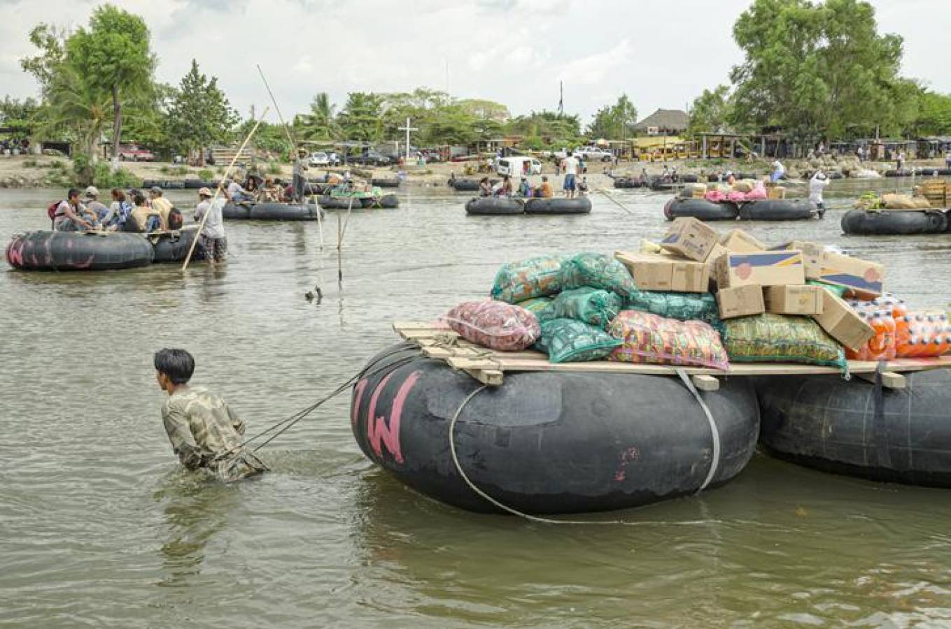 Guerra entre narcos en frontera México-Guatemala aumenta peligros para inmigrantes