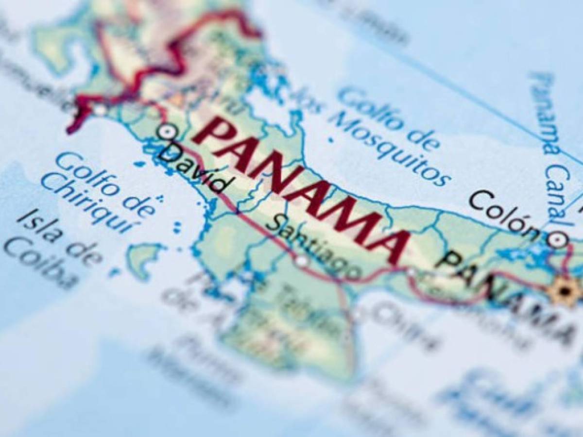 Panamá señala a 20 países de 'discriminación'