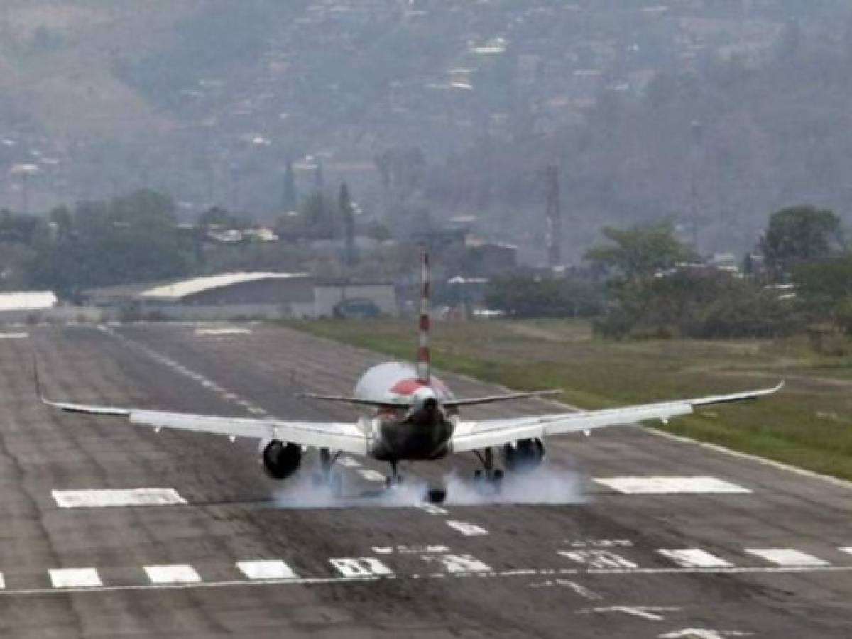 Honduras: American y United suspenden vuelos a Tegucigalpa este viernes