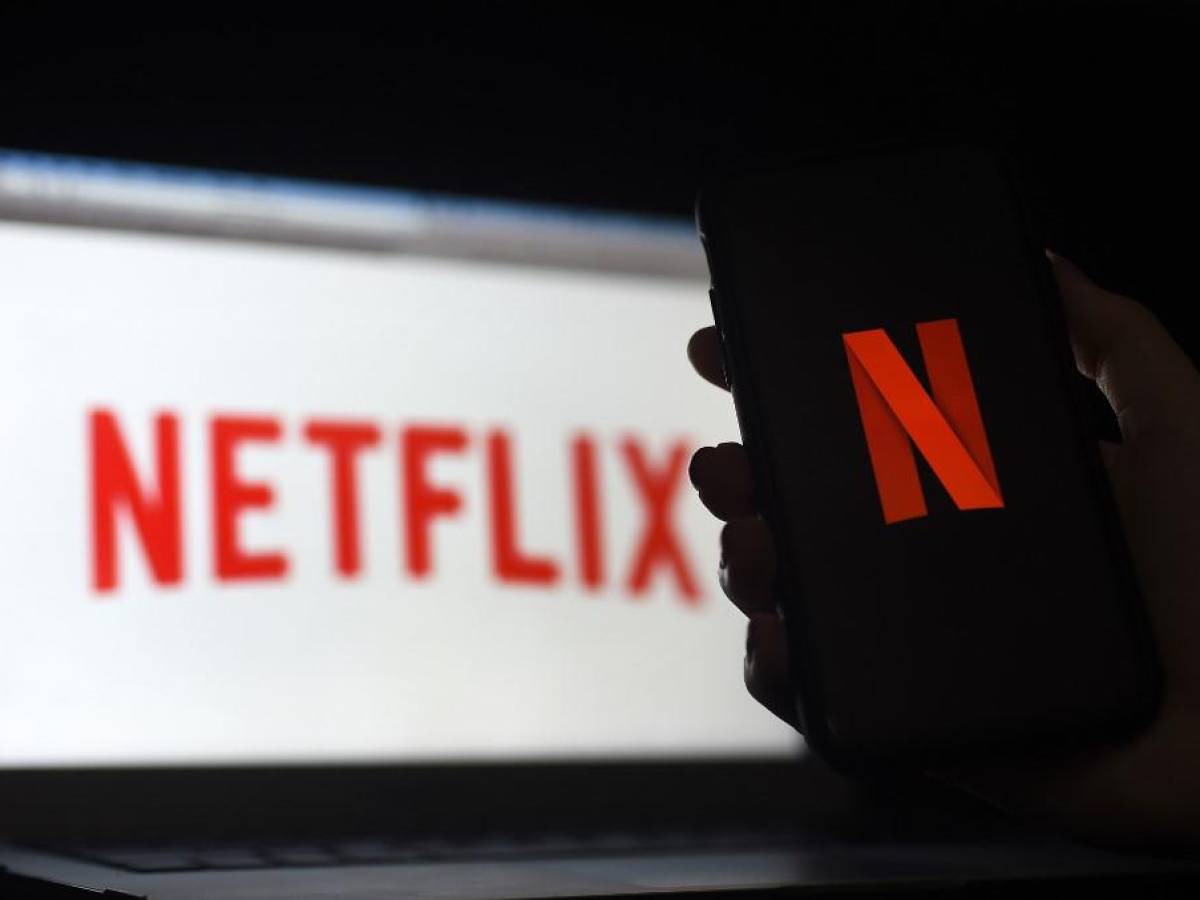 Netflix NO es la plataforma más vista, pero anuncia plan más barato para atraer suscriptores