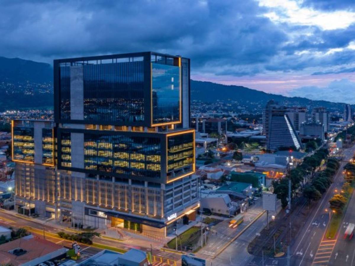 Costa Rica: Inicia operación Torre Universal, una inversión de US$50 millones